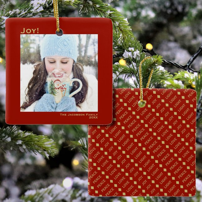 Minimalistisch JoSimple Christmas Holiday Foto Red Keramikornament (In Situ Front/Back)