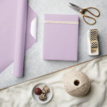 Minimalistisch Moderne Lila Geschenkpapier<br><div class="desc">Mit unserem Minimalistischen, modernen Lila Schleifpapier präsentieren wir Ihnen eine raffinierte und elegante Wahl für Ihre Geschenkwünsche. Dieses Verpackungspapier zeichnet sich durch ein minimalistisches Design in einer lila Färbung aus, die jedem Geschenk eine subtile und dennoch raffinierte Touch bietet. Ob Geburtstag, Urlaub oder besondere Anlass, die saubere und schlichte Ästhetik...</div>