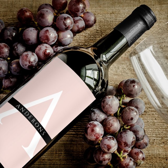 Minimalistisch Pastellrosa Personalisierter Name Weinetikett (Von Creator hochgeladen)