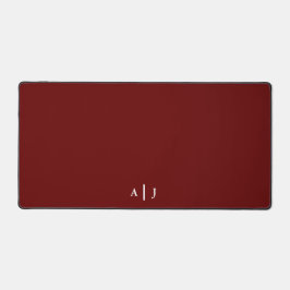 Minimalistisch Red Maroon Two Monogram Office Schreibtischunterlage