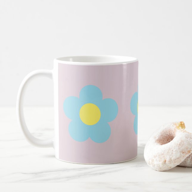 Minimalistisch Retro 90er Y2k Pastel Blue Flowers  Kaffeetasse (Mit Donut)