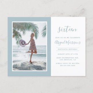 Minimalistisch Trendy Light Blue Foto Geburtstagsp Einladungspostkarte