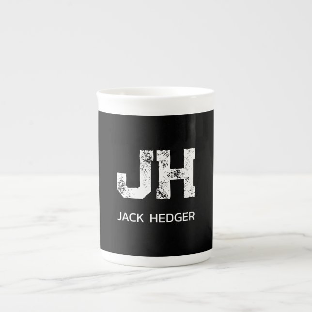 MINIMALISTISCH WEIßES ZWEI-BUCHSTABEN-MONOGRAMM NA PROZELLANTASSE (Vorderseite)