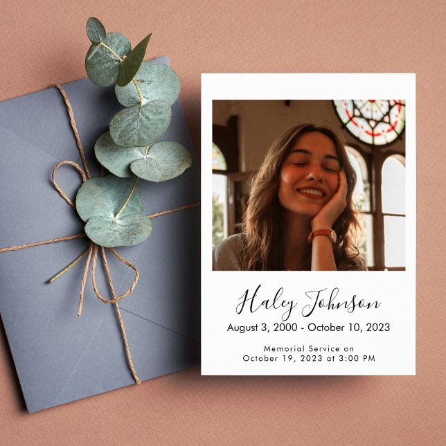 Minimalistische Beerdigung Einladung (Von Creator hochgeladen)