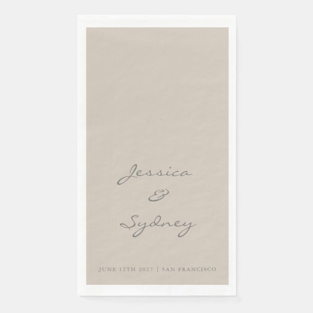 Minimalistische Beige Taupe Skript Hochzeit Custom Serviette (Vorderseite)
