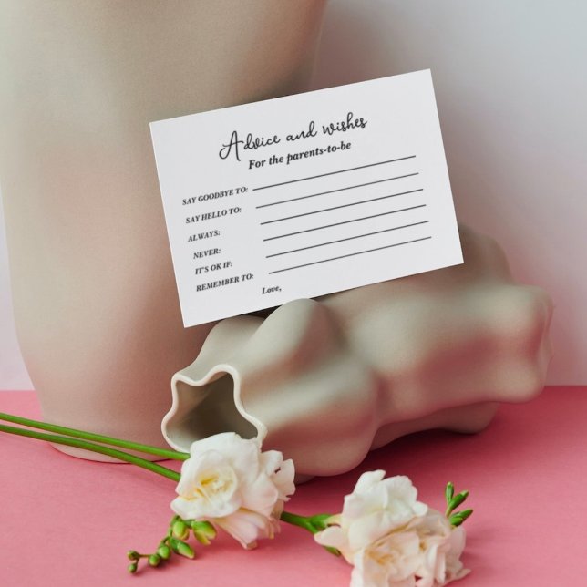 Minimalistische Beratung und Wünsche der künftigen Hinweiskarte (Von Creator hochgeladen)