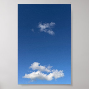 Minimalistische Blaue Himmel Fluffige Wolken Fotog Poster