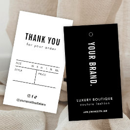 Minimalistische Boutique für einfache Kleidung