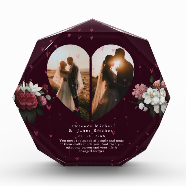 Minimalistische Burgundy Custom Heart Form Paare Fotoblock (Vorderseite)