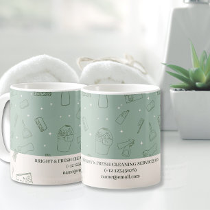 Minimalistische einfache Reinigung von grünem Crem Kaffeetasse