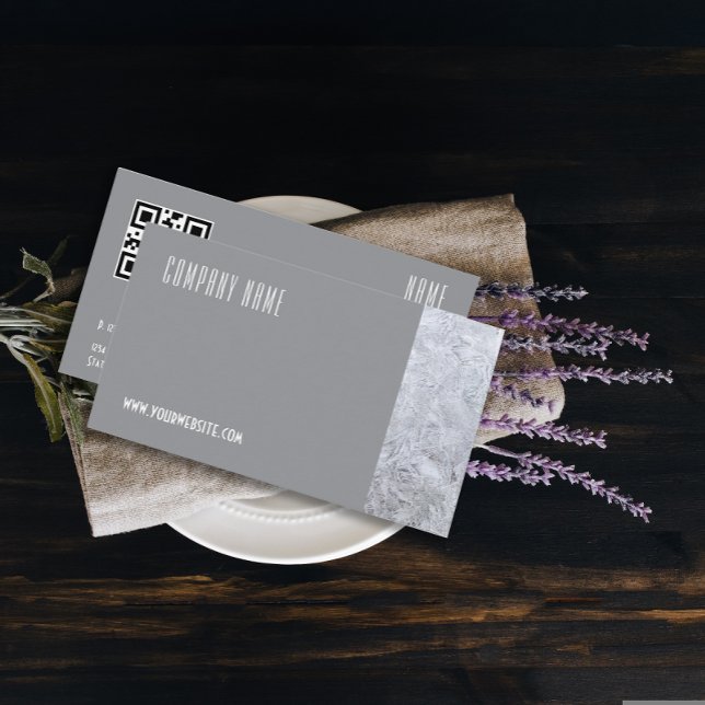 Minimalistische Eis-Fotografie QR Graue Visitenkar Visitenkarte (This minimalist stone photography design is perfect for handymen, construction pros, repair experts.)