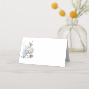 Minimalistische Elegant Dusty Blue Floral Wedding Platzkarte