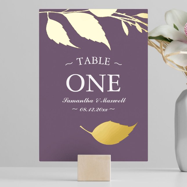 Minimalistische Elegante Lila Tischnummer Foil Car (purple wedding decor table number with gold foil.)