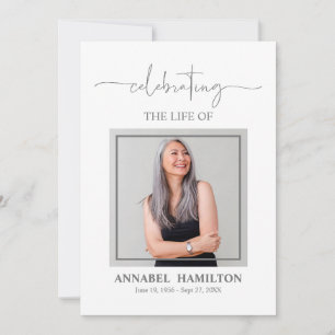 Minimalistische Fotokarte für den Gedenkdienst Einladung