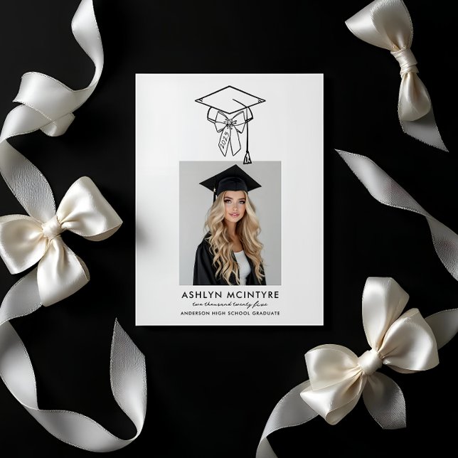 Minimalistische Girly Cap und Foto Abschluss Einladung (Beautiful Bow Graduation Announcement)