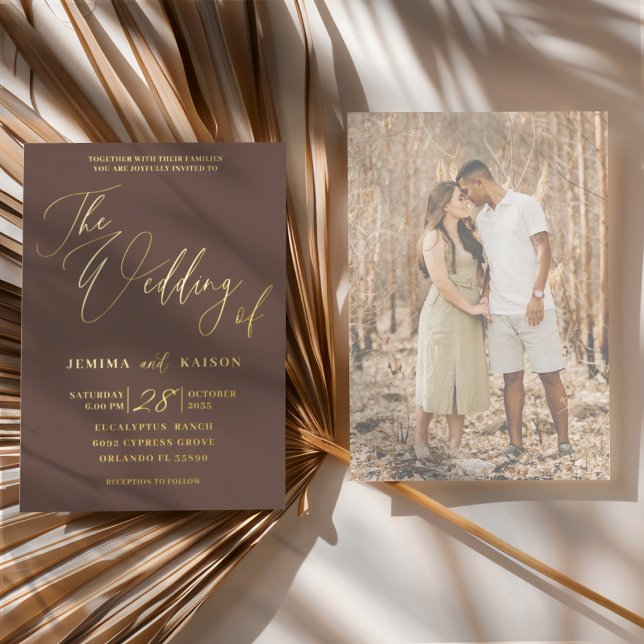 Minimalistische Gold Calligraphy Earth Tones Weddi Folieneinladung (Von Creator hochgeladen)