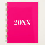 Minimalistische, heiß rosa, moderne Typografie Planer<br><div class="desc">Minimalistisches heißrosa,  fuchsia,  magenta und weiß moderne Typografie angepasste einfache elegante Planner. Benutzerdefinierter weißer Serifentext,  schlichter Hintergrund in heiß rosa. Sie können es mit Ihrem Namen,  Initialen,  Jahr etc. personalisiert oder einfach den Text löschen,  und die schlichte heiße Rosa Farbe verlassen.</div>
