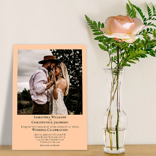 Minimalistische Hochzeit des Coral Peach Foto Einladung