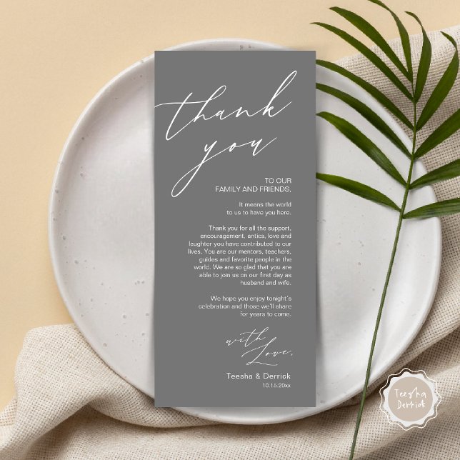 Minimalistische Hochzeitsplatteinstellung Dankesch Programm (Wedding Place Setting Dinner Thank You Card, Modern Romantic Script, in Dark Grey)