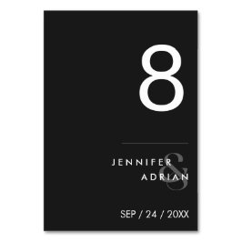 Minimalistische Hochzeitsstimmung - Tischnummer an