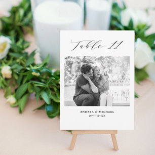 Minimalistische Hochzeitstabelle 11 Zahlen und Bil Ankündigung