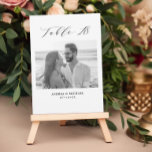 Minimalistische Hochzeitstabelle 18 Zahlen und Bil Ankündigung<br><div class="desc">Eine andere Art,  Ihre Hochzeitsfeiern Tischnummern zu zeigen. Entworfen,  um die Kollektion "Wedding Essentials - Classic" zu ergänzen. Dieses Template enthält 1 Bild,  das als Kind oder als Paar sein könnte,  Tabelle 18 in. Klassische elegante Schrift Typografie,  Pärchennamen und Hochzeitstag. Tabellen 1 bis 18 in der Auflistung abrufen</div>