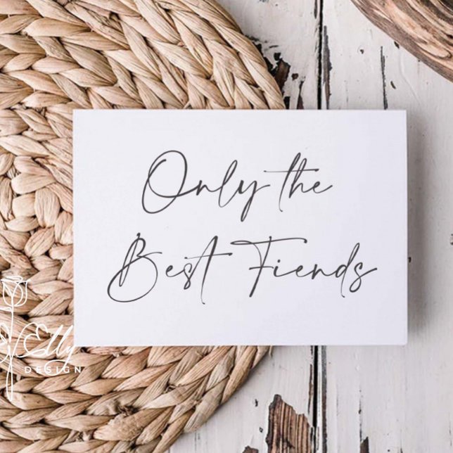 Minimalistische Kalligraphie Schwangerschaft Ankün Ankündigung (Von Creator hochgeladen)