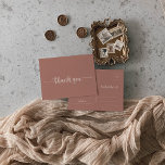 Minimalistische Kalligraphie Terracotta Vielen Dan Postkarte<br><div class="desc">Diese minimalistische kalligraphische Terrakotta danke Ihnen Postcard ist perfekt für eine rustikale Hochzeit. Das einfache und elegante Design zeichnet sich durch klassische und extravagante Schriftzeichen aus. Passen Sie die Rückseite der Postkarte an, einschließlich Ihrer Namen, Rücksendeadresse und einer Dankeschön-Nachricht. Oder, verlass den Bereich Dankeschön Meldungsvorlage leer, um ein paar Worte...</div>