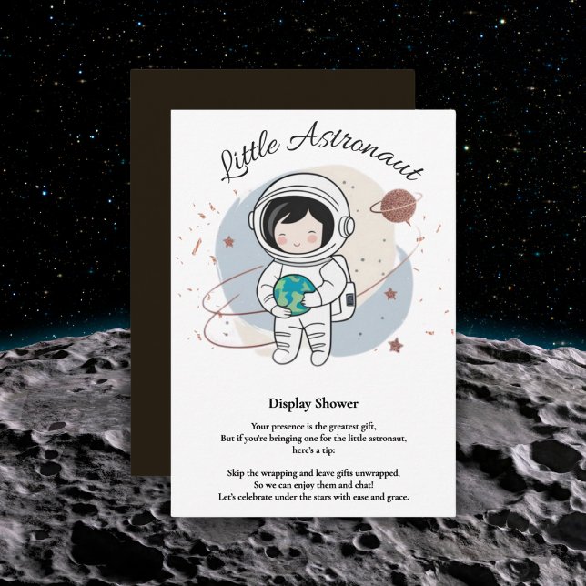 Minimalistische Kleine Astronautenpuppe Begleitkarte (Von Creator hochgeladen)