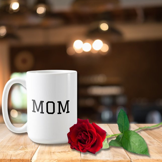 Minimalistische "MAMA" Schwarze Typografie Schlich Kaffeetasse (Von Creator hochgeladen)