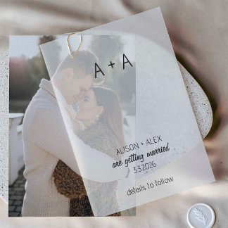 Minimalistische Moderne Save the Date mit Initiale