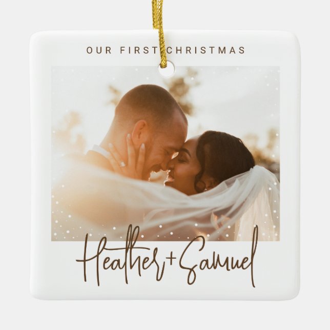 Minimalistische moderne Schrift | Weihnachtsschnee Keramikornament (Vorderseite)