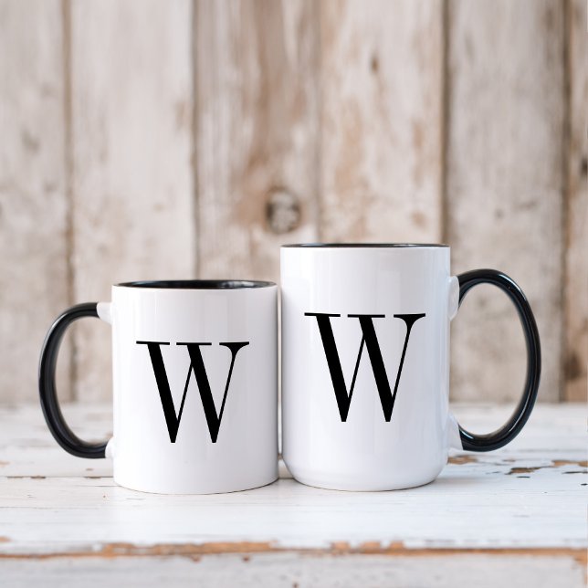 Minimalistische Monogramm Tasse (Von Creator hochgeladen)