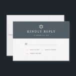 Minimalistische Navy Blue & Gold Bar Mitzvah RSVP Karte<br><div class="desc">Diese minimalistische und schicke Bar Mitzvah rsvp Karte verfügt über einen Mitternacht blauen / marineblau Hintergrund mit dem Stern von david. Auf der Rückseite befindet sich ein goldener Hintergrund für Imitate. Personalisieren Sie es für Ihre Bedürfnisse. In meinem Geschäft finden Sie passende Produkte.</div>
