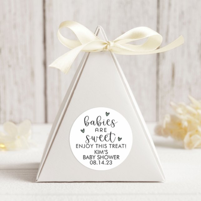 Minimalistische neutrale Babys sind süße Gunst Runder Aufkleber (Von Creator hochgeladen)