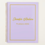 Minimalistische Niedliche Girly Pale Lilac Script  Planer<br><div class="desc">Erhöhen Sie Ihre Wochenplanung mit unserem Minimalistischen Niedlichen Girly Weekly Planer, der für jene konzipiert ist, die Eleganz schätzen. Der Planer verfügt über einen sanften, blasslila Script-Schriftart, der eine Touch femininen Charmes verleiht, ohne die Sinne zu überwältigen. Das minimalistische Layout sorgt dafür, dass Ihr Zeitplan so organisiert und störungsfrei bleibe,...</div>