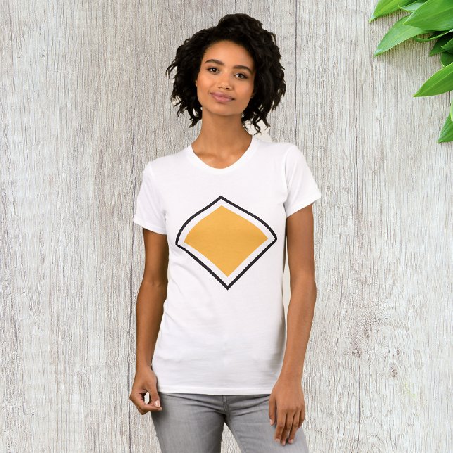 Minimalistische orange Diamant-Geometrieform T-Shirt (Von Creator hochgeladen)