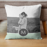 Minimalistische Pastel Minze Personalisiert Name & Kissen<br><div class="desc">Minimalistische Pastel Minze Personalisiert Name & Foto</div>