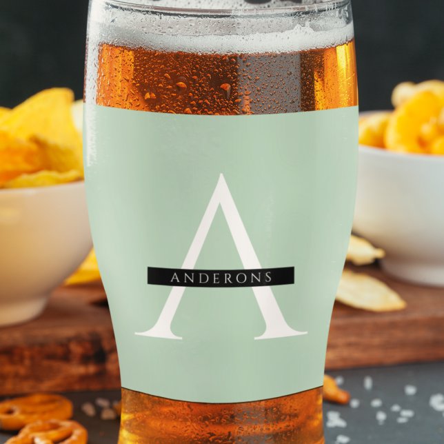 Minimalistische Pastel Minze Personalisierter Name Glas (Von Creator hochgeladen)