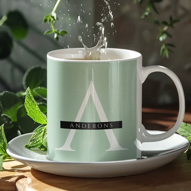 Minimalistische Pastel Minze Personalisierter Name Kaffeetasse (Von Creator hochgeladen)