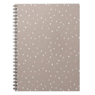 Minimalistische Polka-Dotdesign in geschmeidigten Notizblock