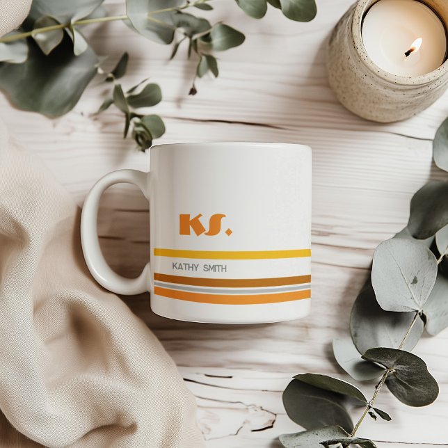 Minimalistische Retro-Streifen Monogramm-Tasse Kaffeetasse (Von Creator hochgeladen)