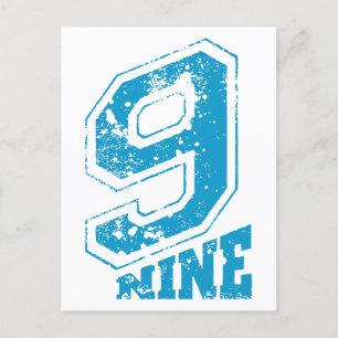 Minimalistische Retro Typografie Blue Number Nine Feiertagspostkarte