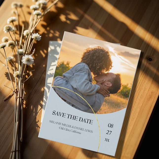 Minimalistische Ringe "Save the Date" Einladung (Von Creator hochgeladen)