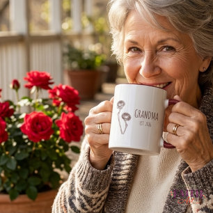 Minimalistische Rosen-Blumen-Kaffeetasse für Oma Tasse