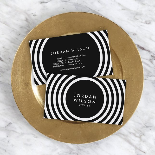 Minimalistische Schwarz-Weiß-Rundlinien - Social M Visitenkarte (Von Creator hochgeladen)