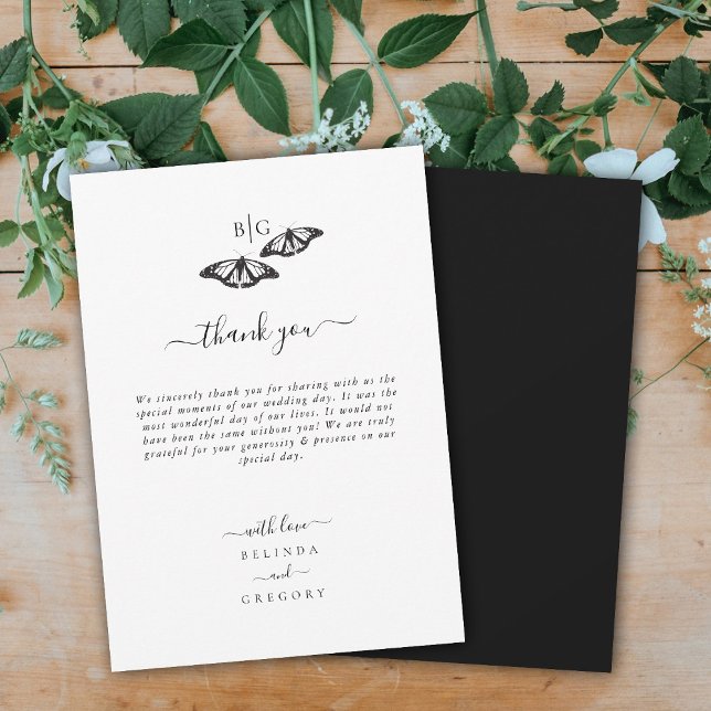 Minimalistische Schwarz-weiße Butterfly-Monogrammh Dankeskarte (Minimalist Black White Butterfly Monogram Wedding Thank You Card)