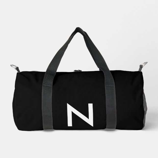 Minimalistische Schwarz-weiße Moderne Mit Monogram Bedruckter Rucksack (Vorderseite)