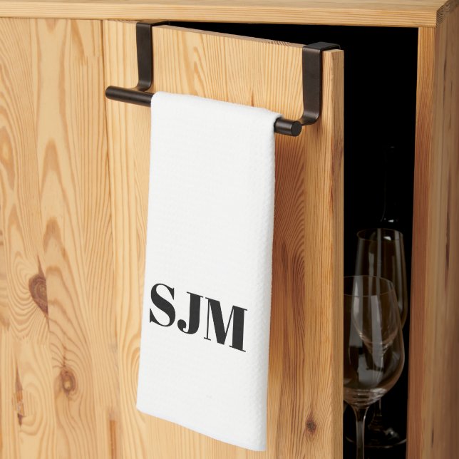 Minimalistische Schwarz-weiße Monogramm-Initialen Geschirrtuch (Drittel gefaltet)