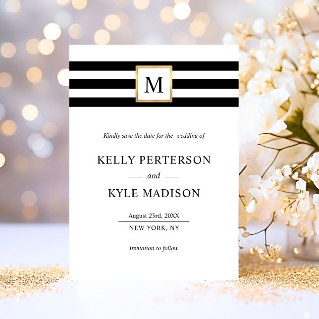 Minimalistische Schwarz-weiße Streifen Monogramm G Save The Date (Minimalist Black White Stripes Monogram Gold Save The Date)